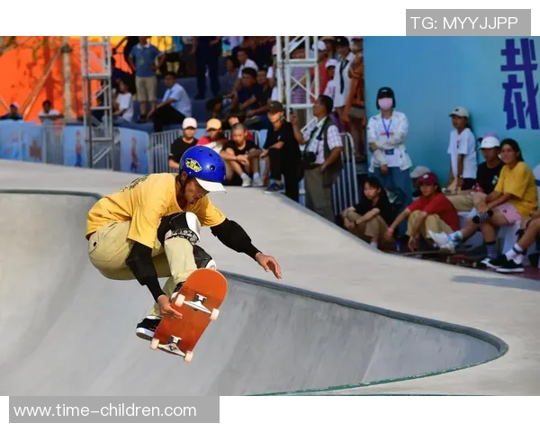 重庆滑板队在极限运动联赛中以57分稳居积分榜首位